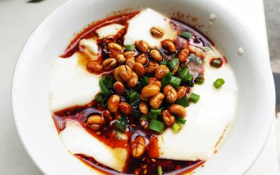 學做豆腐腦找哪家好？特色小吃豆腐腦怎么做？