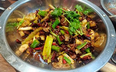 麻辣干鍋培訓多少錢？   麻辣干鍋培訓多少錢？